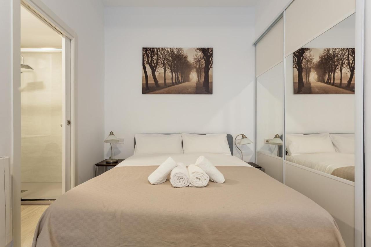 1 Bedroom 1 Bathroom Furnished - Av De America - Studio - Mintystay Madrid Buitenkant foto